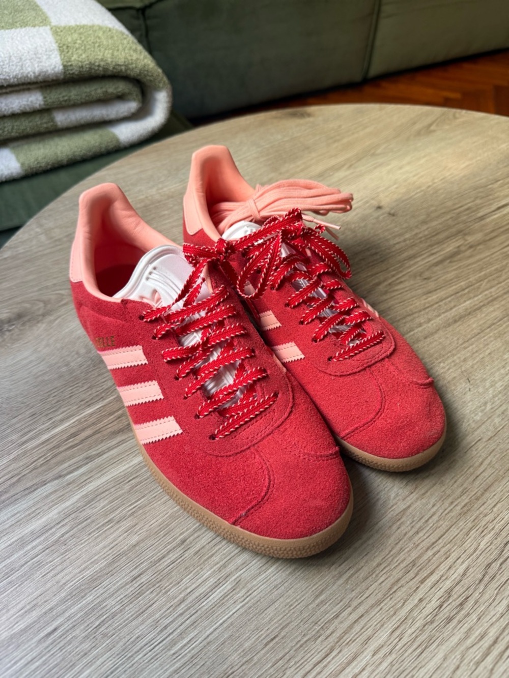 NEVER USED - Adidas Women’s Suede Sneakers in Red & Pink - Picture 6 of 6